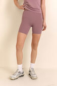 תמונת דוגמן קידמית של Wunder Train Hr Short 6