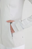 תמונת תקריב דוגמן של Cross Chill Jacket