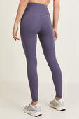 תמונת דוגמן אחורית של Wunder Under Everlux High-Rise Tight 25''