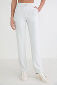 תמונת דוגמן קידמית של Softstreme High-Rise Pant
