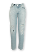 תמונה קידמית של Mom Jeans in Light Wash