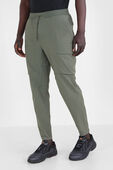Cargo Training Pant תמונת דוגמן קידמית של Cargo Training Pant