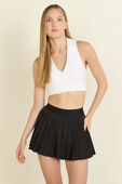 תמונת דוגמן קידמית של Collared Tennis Longline Bra, B/C Cup