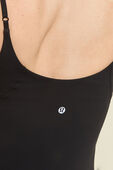 תמונת תקריב דוגמן של Align™ Mini-Flare Bodysuit