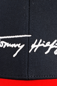 תמונת תקריב של Signature Cap in Blue