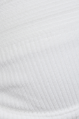תמונת תקריב של South Pacific Top in White