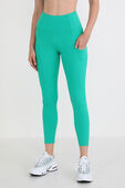תמונת דוגמן קידמית של Fast and Free High-Rise Crop 23" *Pockets