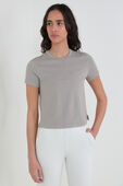 תמונת דוגמן קידמית של Classic-Fit Cotton-Blend Tee