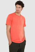 תמונת דוגמן קידמית של Metal Vent Tech Short-Sleeve Shirt