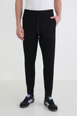 תמונת דוגמן קידמית של Engineered Warmth Jogger