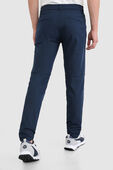 תמונת דוגמן אחורית של Commission Classic-Fit Pant 32"