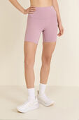 Align™ HR Short 6 תמונת דוגמן קידמית של Align™ HR Short 6
