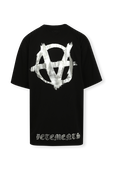 תמונה אחורית של Double Anarchy Tshirt in Black