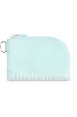 תמונה קידמית של Clippable Card Pouch