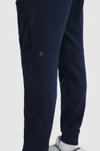תמונת תקריב דוגמן של At Ease Joggers
