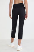 תמונת דוגמן אחורית של Dance Studio Mid-Rise Cropped Pant