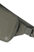 תמונת תקריב של Everywhere Belt Bag 1L