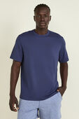 License to Train Relaxed Short-Sleeve Shirt תמונת דוגמן קידמית של License to Train Relaxed Short-Sleeve Shirt