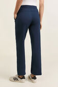 תמונת דוגמן אחורית של Soft Jersey Straight-Leg Mid-Rise Pant *Short