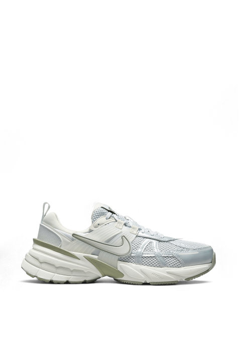 נעלי סניקרס וי.טו.קיי NIKE