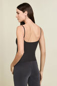 תמונת דוגמן אחורית של Nulu Spaghetti-Strap Cami Tank Top