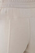 תמונת תקריב דוגמן של Softstreme™ High-Rise Pant Regular