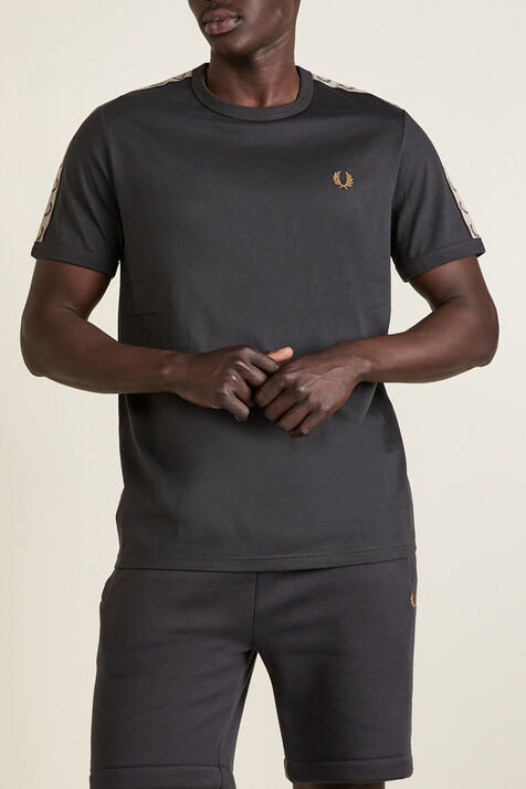 חולצת טי FRED PERRY