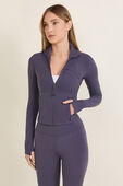 Define™ Cropped Jacket *Ribbed Nulu תמונת דוגמן קידמית של Define™ Cropped Jacket *Ribbed Nulu
