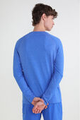 תמונת דוגמן אחורית של Metal Vent Tech Long-Sleeve Shirt