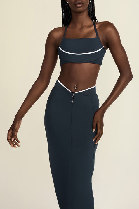 נייקי X ז'קמוס חזיית ספורט NIKE