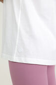 תמונת תקריב דוגמן של All Yours Tee