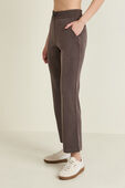 Softstreme High-Rise Pant Short תמונת דוגמן קידמית של Softstreme High-Rise Pant Short