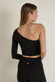 תמונת דוגמן אחורית של Align™ Asymmetrical Long-Sleeve Shirt