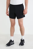 תמונת דוגמן קידמית של Fast and Free Linerless Short 6