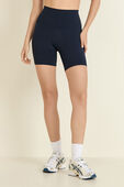 Align™ HR Short 6 תמונת דוגמן קידמית של Align™ HR Short 6