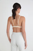תמונת דוגמן אחורית של Wundermost Ultra-Soft Nulu Triangle Bralette