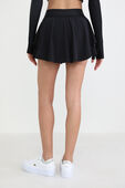תמונת דוגמן אחורית של Court Rival High-Rise Skirt