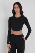 תמונת דוגמן קידמית של Hold Tight Cropped LS T-Shirt