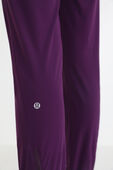תמונת תקריב דוגמן של Adapted State HR Jogger