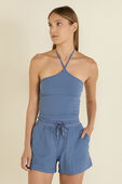 Align™ T-Strap Tank Top תמונת דוגמן קידמית של Align™ T-Strap Tank Top