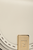 תמונת תקריב של Moonlight Bag in White Leather