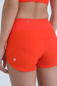 תמונת תקריב דוגמן של Speed Up Medium Rise Short 4" *Lind