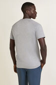 תמונת דוגמן אחורית של Metal Vent Tech Short Sleeve