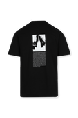 תמונה אחורית של Back Graphic T-Shirt in Black