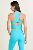 תמונת דוגמן אחורית של Ultralu Cut-Out Racerback Tank Top