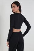 תמונת דוגמן אחורית של Hold Tight Cropped LS T-Shirt