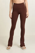 Align™ Mini-Flare Pant *Regular תמונת דוגמן קידמית של Align™ Mini-Flare Pant *Regular