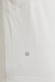 תמונת תקריב דוגמן של Relaxed-Fit Train Short-Sleeve Graphic
