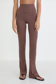 תמונת דוגמן קידמית של Align Lr Flare Pant 32