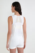 תמונת דוגמן אחורית של Sculpt Cropped Tank